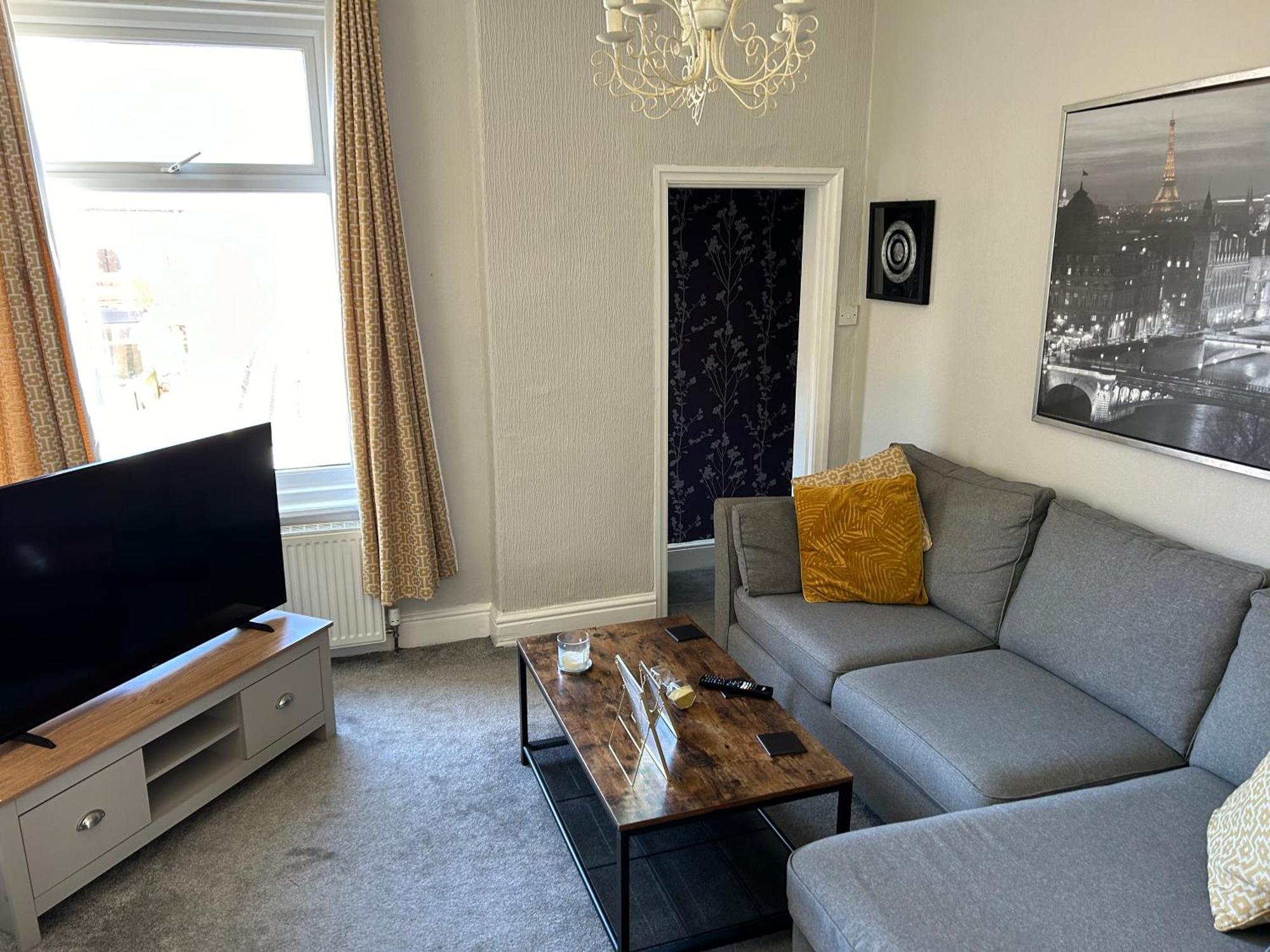 1 Bedroom Spacious Apartment 리탬 세인트 앤스 외부 사진